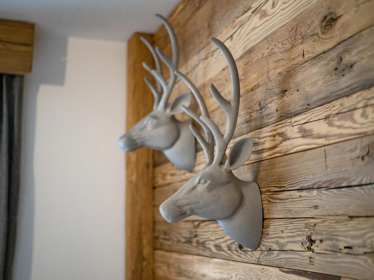 Alpine Lodge Brixen Бриксен-им-Тале Екстериор снимка