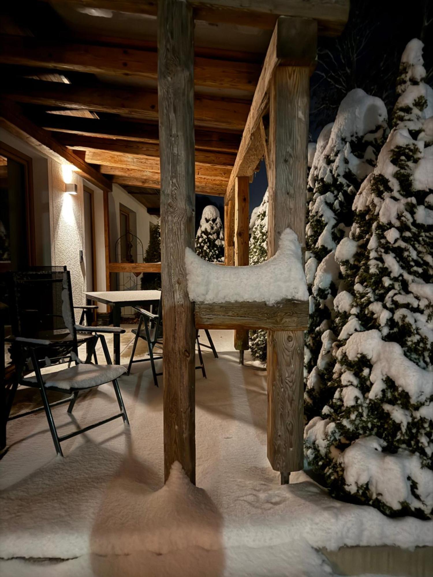 Alpine Lodge Brixen Бриксен-им-Тале Екстериор снимка